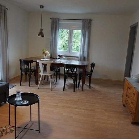 Wohnung Erdgeschoss Mit 3 Schlafzimmer In Ruhiger Gegend Mader المظهر الخارجي الصورة