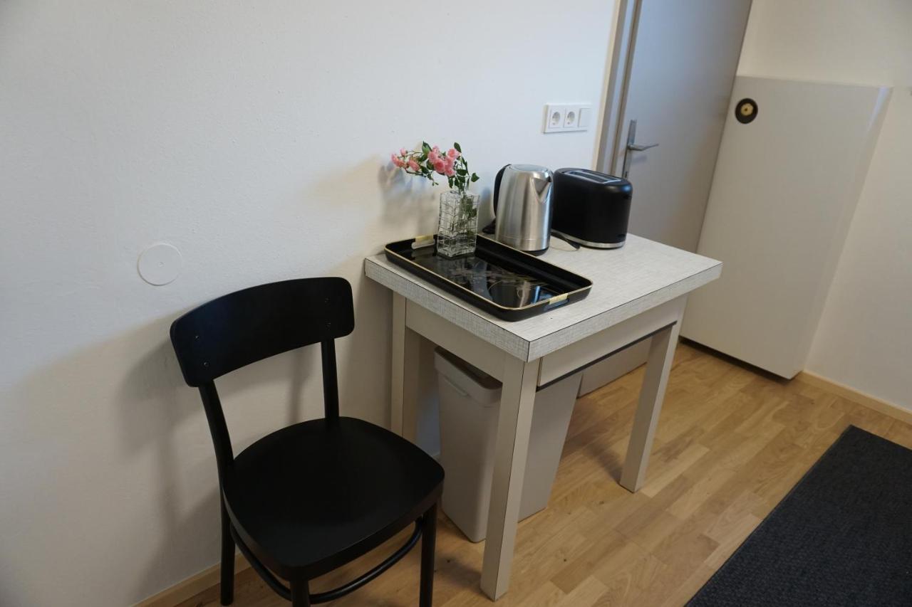 Wohnung Erdgeschoss Mit 3 Schlafzimmer In Ruhiger Gegend Mader المظهر الخارجي الصورة
